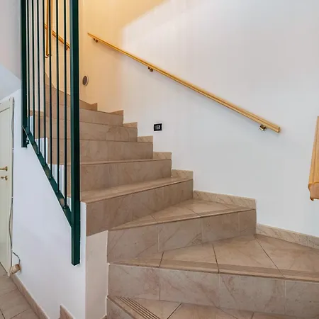 Le Vele 5 Garda Apartamento *